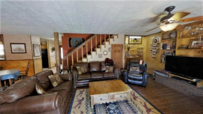Dream Catcher - Pet Friendly - On the River - WiFi - Satellite - Washer - Dryer - Wood Burning Fireplace - Fire Pit